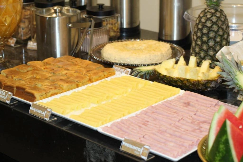 Mesa de café da manhã